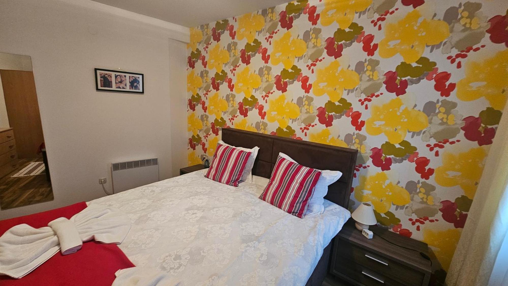 Ramada 2 Boutique Apartment Near Ski Road Банско Экстерьер фото