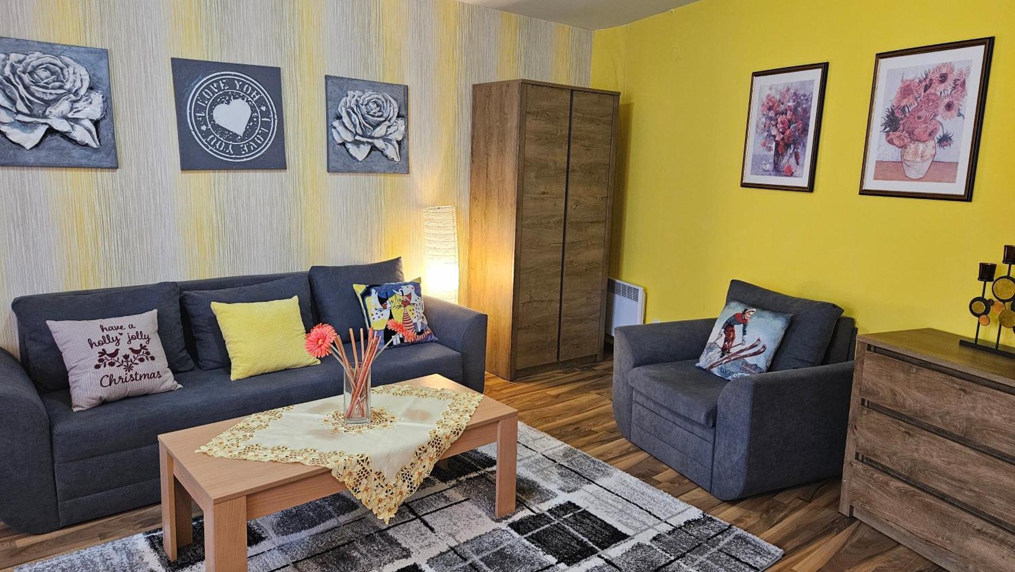 Ramada 2 Boutique Apartment Near Ski Road Банско Экстерьер фото