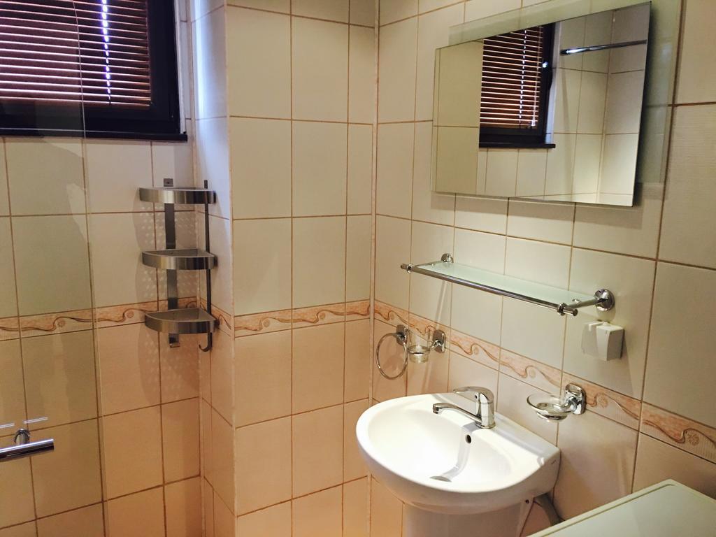 Ramada 2 Boutique Apartment Near Ski Road Банско Экстерьер фото